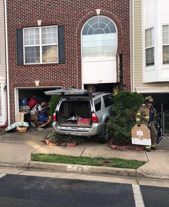 SUV plows into Stafford townhouse