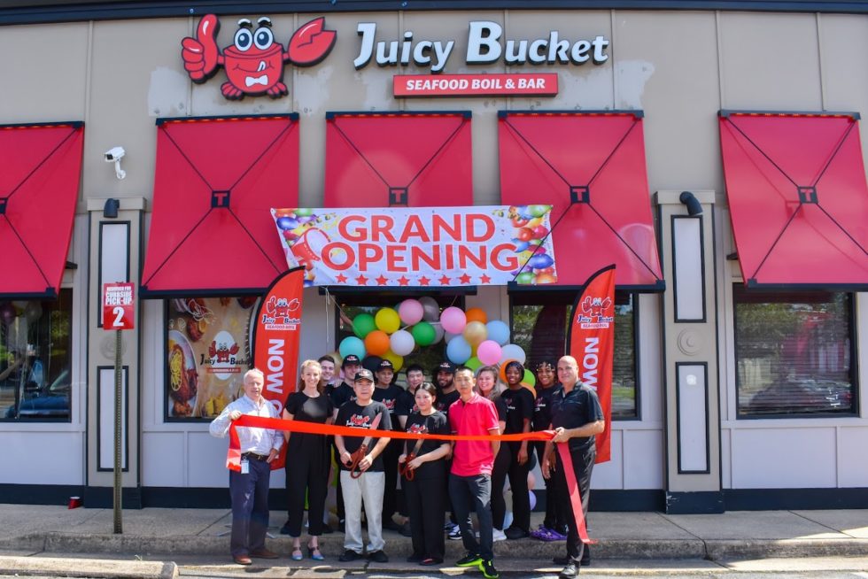 Juicy Bucket opens at Aquia Town Center