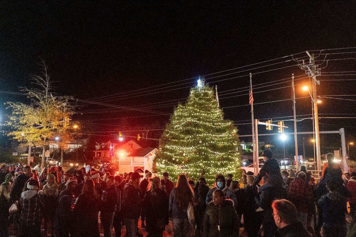 Stafford hosting 2nd Annual Christmas Tree Lighting