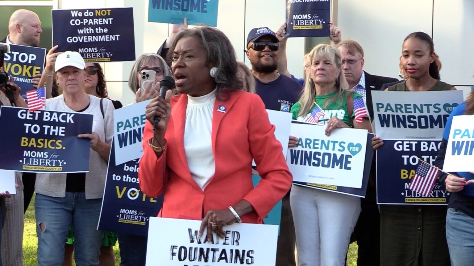 Sears, Reid Rally Supporters in Prince William, Take Aim at Spanberger ...