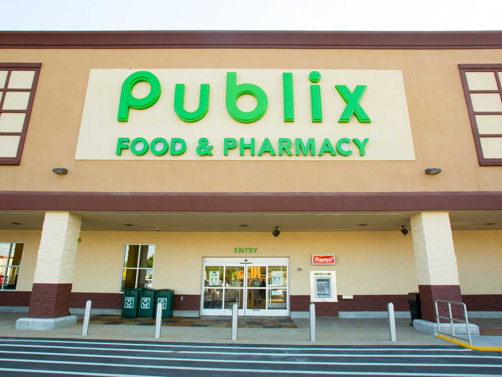 Dumfries grocery permits return to council Tuesday